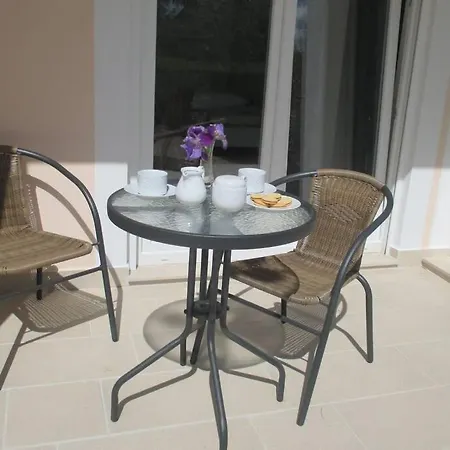 Candy Ap.-near Center,bus,beach+free Parking Place Apartmán