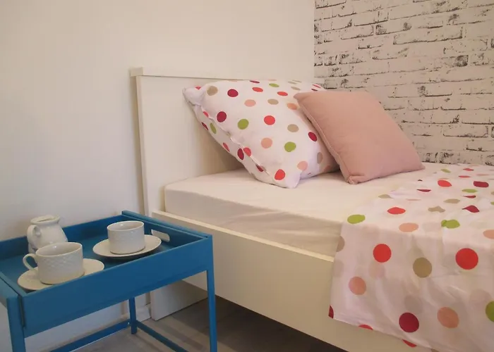 Candy Ap.-near Center,bus,beach+free Parking Place 자다르