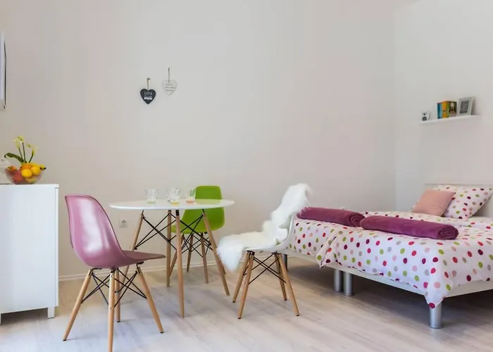 Candy Ap.-near Center,bus,beach+free Parking Place * 자다르